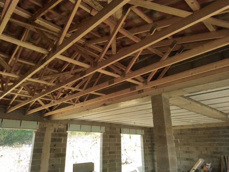 Construction d'une maison sur mesure à Mirabeau – Projet clé en main